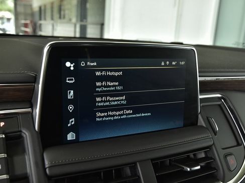 Used 2024 Chevrolet Suburban High Country image 39