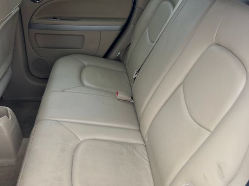 Used 2010 Chevrolet HHR LT w/ LT Preferred Equipment Group FWD image 8