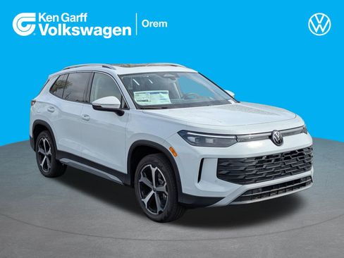New 2026 Volkswagen Tiguan SE image 1