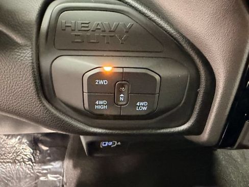Used 2026 RAM 2500 Big Horn AWD/4WD image 28
