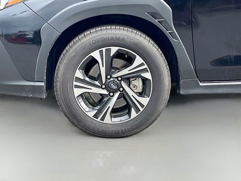 Used 2025 Subaru Crosstrek 2.0i Premium AWD/4WD image 29