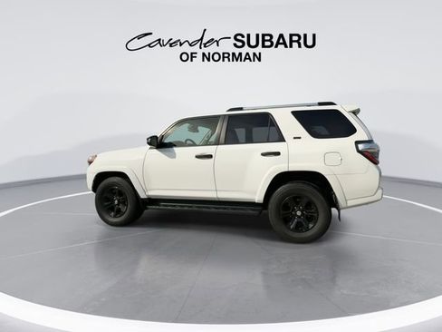 Used 2022 Toyota 4Runner SR5 Premium AWD/4WD image 6