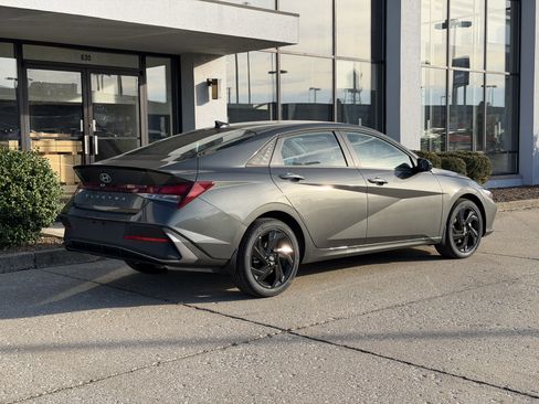 New 2026 Hyundai Elantra Sport FWD image 4