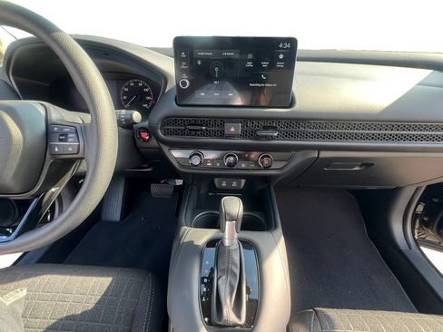 Used 2027 Honda HR-V LX image 13