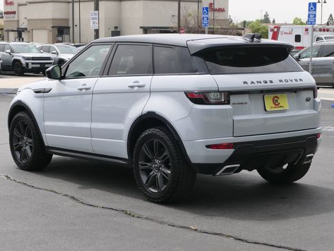 Used 2018 Land Rover Range Rover Evoque Landmark Edition image 6