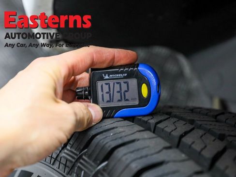 Used 2019 RAM 1500 Classic SLT image 23