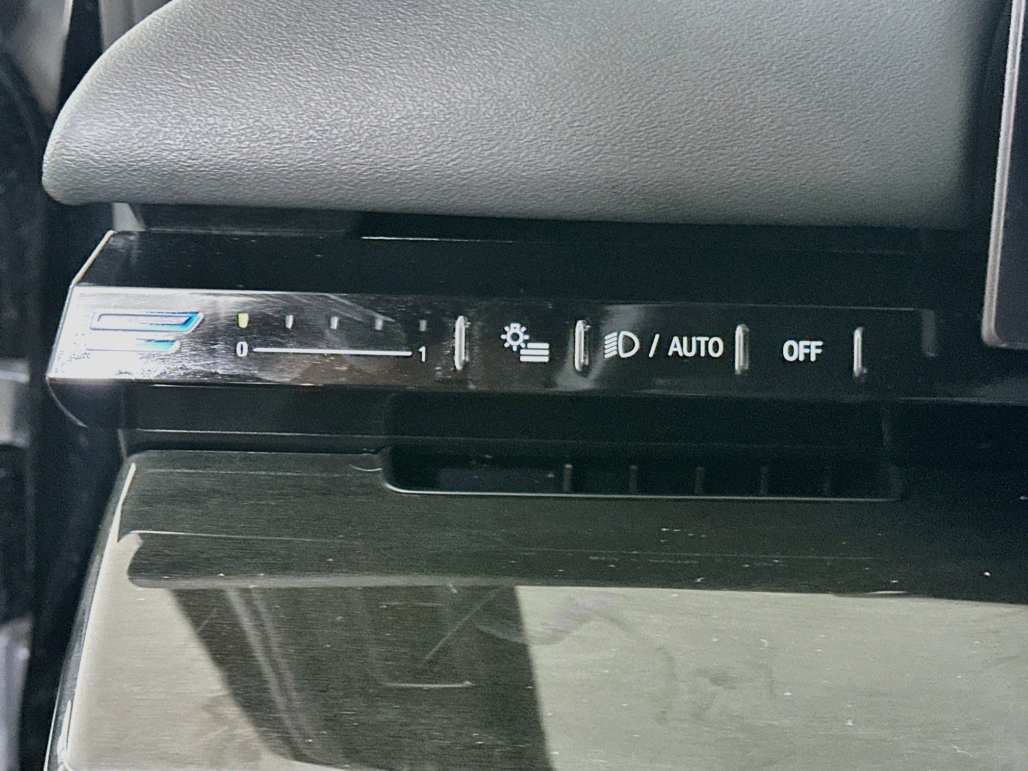 Used 2026 BMW 530i RWD image 16