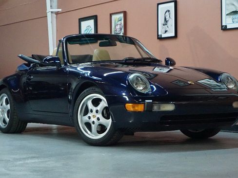 Used 1995 Porsche 911 Carrera image 4