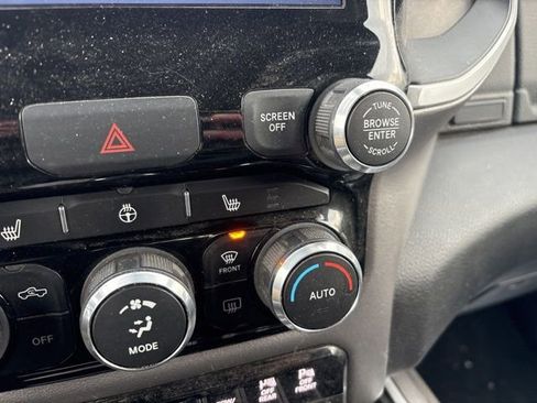 Used 2022 RAM 1500 Big Horn image 32