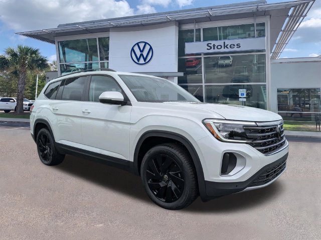 New 2026 Volkswagen Atlas SE FWD image 1