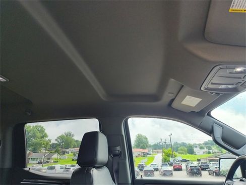 Used 2022 Chevrolet Silverado 1500 LTZ image 16