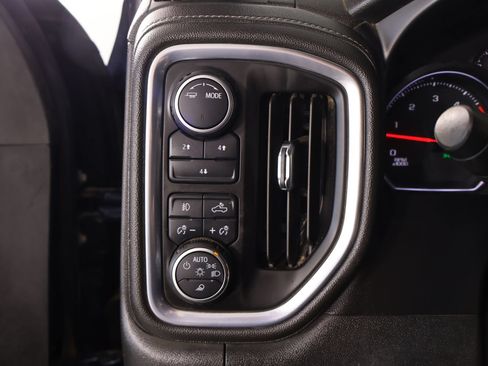 Used 2022 Chevrolet Silverado 3500 LT w/ Texas Edition AWD/4WD image 8