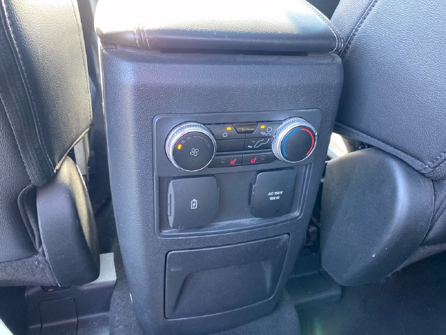 Used 2023 Ford Explorer Limited AWD/4WD image 22