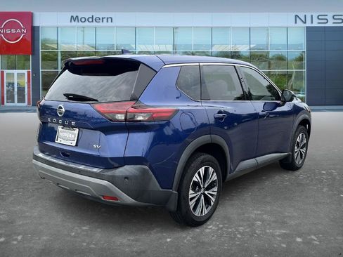 Certified 2021 Nissan Rogue SV FWD image 5
