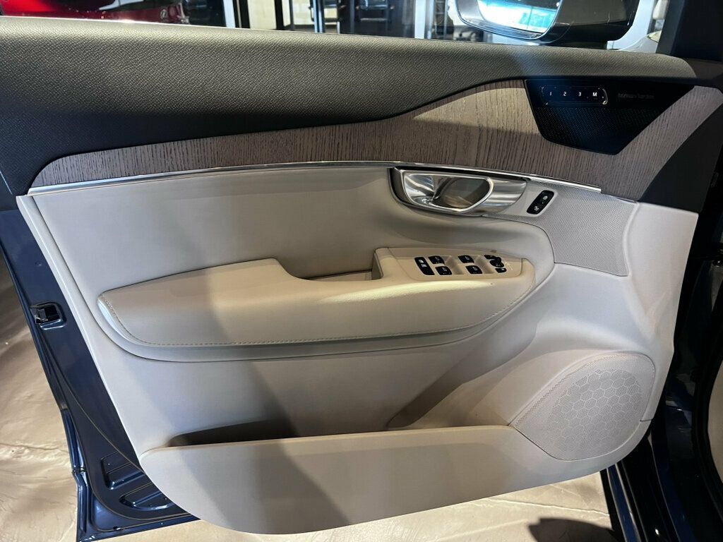 Used 2024 Volvo XC90 B6 Plus AWD/4WD image 10