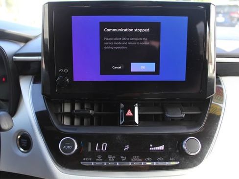 Certified 2026 Toyota Corolla SE w/ Carpet Mat Package (TMS) FWD image 33
