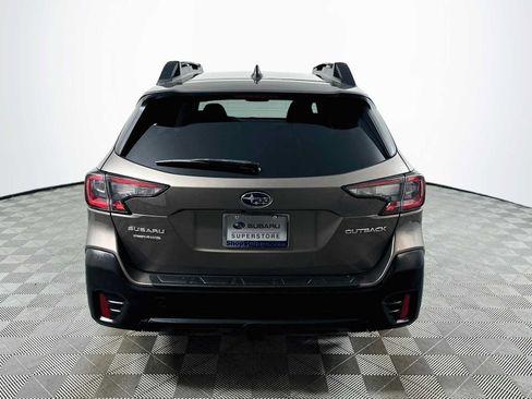 Used 2022 Subaru Outback Premium w/ Popular Package #1 AWD/4WD image 6