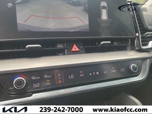 Certified 2024 Kia Sportage EX FWD image 32