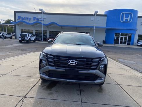 Used 2025 Hyundai Tucson SEL FWD image 3