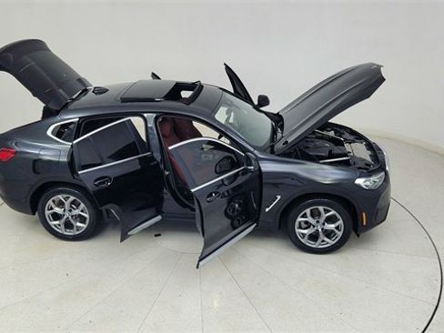 Used 2025 BMW X4 xDrive30i image 91