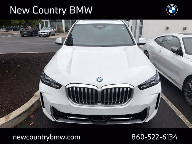 Used 2026 BMW X5 xDrive50e AWD/4WD image 2