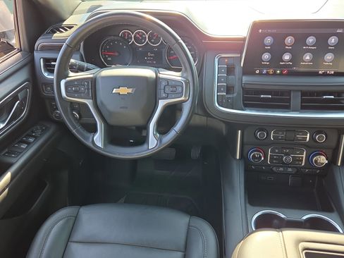 Used 2021 Chevrolet Tahoe LT image 12