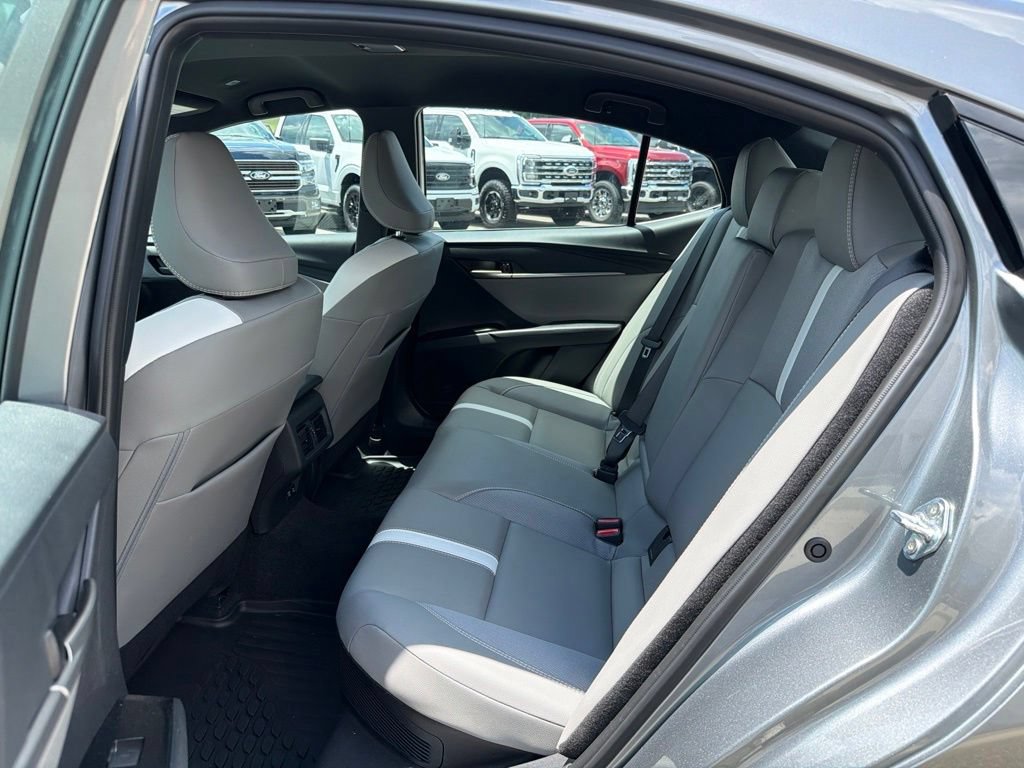 Used 2026 Toyota Camry SE FWD image 14