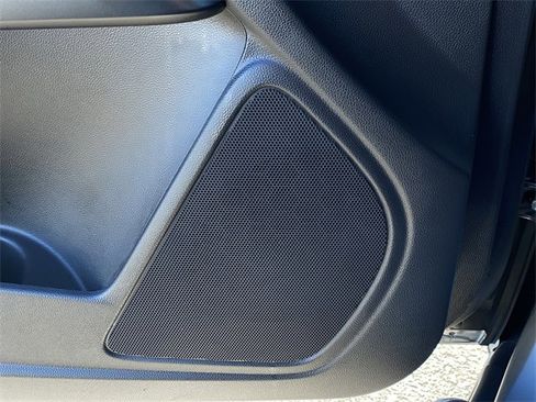 Used 2022 Chevrolet Colorado W/T image 19