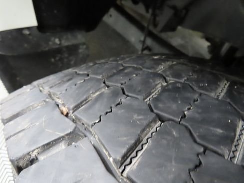 Used 2025 Ford F450 Platinum w/ Platinum Plus Package image 7