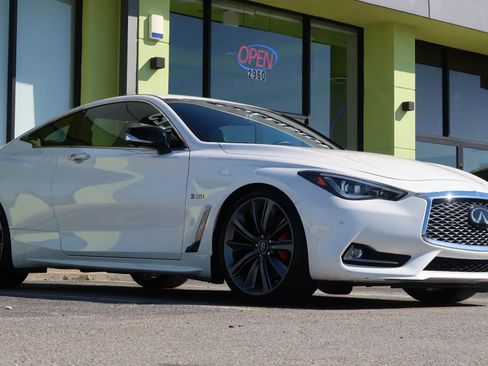 Used 2020 INFINITI Q60 Red Sport 400 w/ Proactive Package image 6