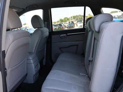 Used 2009 Hyundai Santa Fe GLS image 16