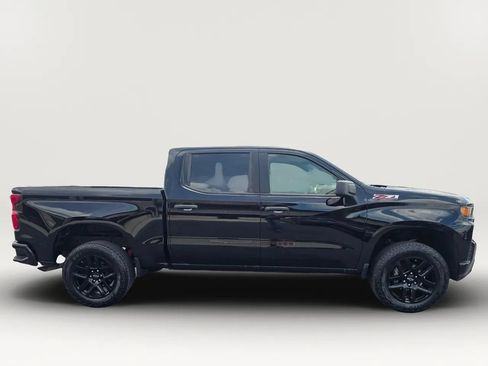 Used 2022 Chevrolet Silverado 1500 Custom Trail Boss AWD/4WD image 5
