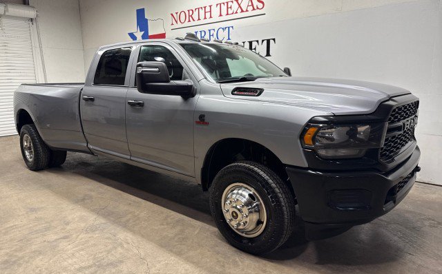 Used 2024 RAM 3500 Tradesman AWD/4WD image 3