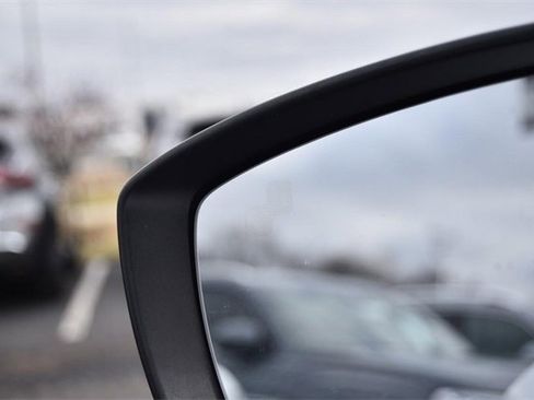 Used 2023 MAZDA CX-9 Touring image 9