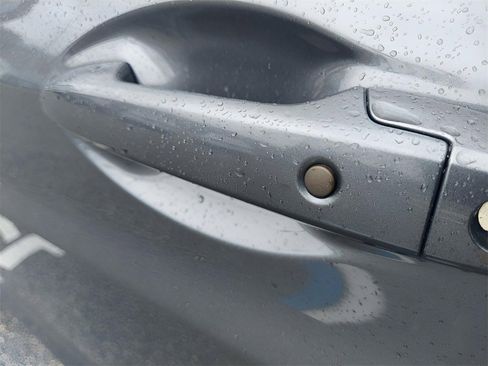 Certified 2021 Honda HR-V EX image 10