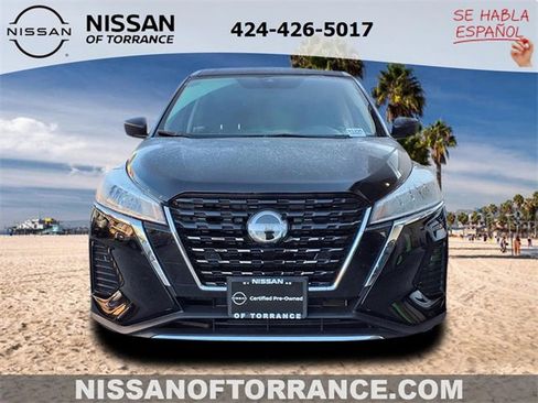 Certified 2025 Nissan Kicks Play S image 2