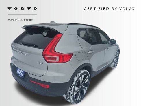 Certified 2023 Volvo XC40 B5 Plus w/ Driver Assist Package image 11