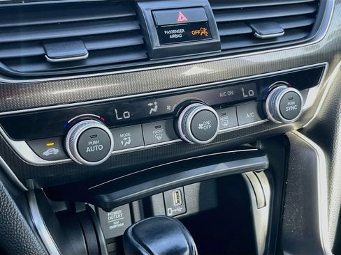 Used 2020 Honda Accord Sport image 15