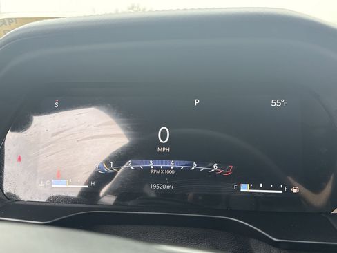 Used 2023 Jeep Grand Cherokee Overland image 10