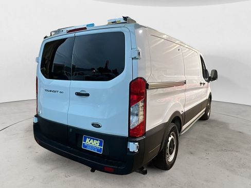 Used 2020 Ford Transit 150 Low Roof RWD image 4