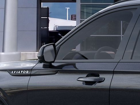 New 2026 Lincoln Aviator AWD w/ Jet Appearance Package image 20