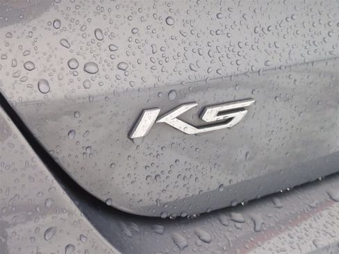 Used 2022 Kia K5 LXS image 13