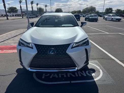Used 2020 Lexus UX 250h AWD/4WD image 2