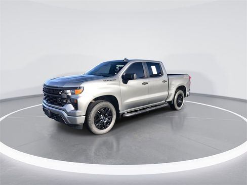 Used 2023 Chevrolet Silverado 1500 Custom w/ LPO, Dark Essentials Package image 4