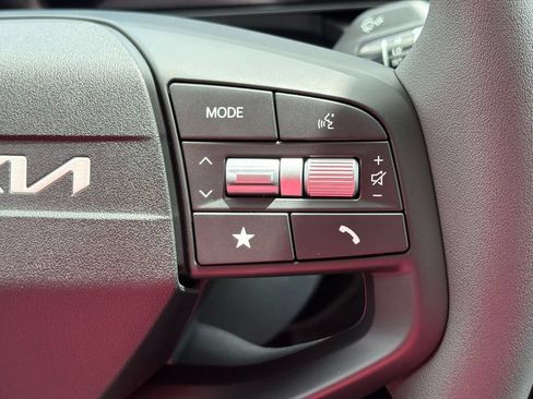 New 2026 Kia K4 FWD image 23