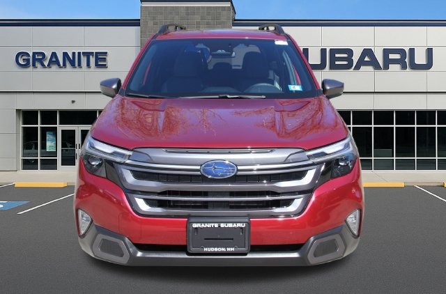 Used 2025 Subaru Forester Limited AWD/4WD image 5