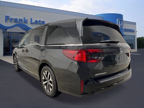 New 2026 Honda Odyssey EX-L image 3
