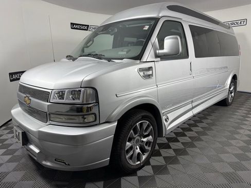 New 2024 Chevrolet Express 2500 Extended image 2
