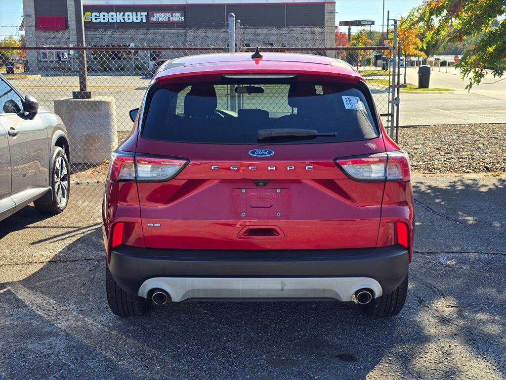 Used 2021 Ford Escape SE w/ Convenience Package FWD image 11