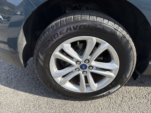 Used 2019 Ford Edge SEL w/ Equipment Group 201A image 11